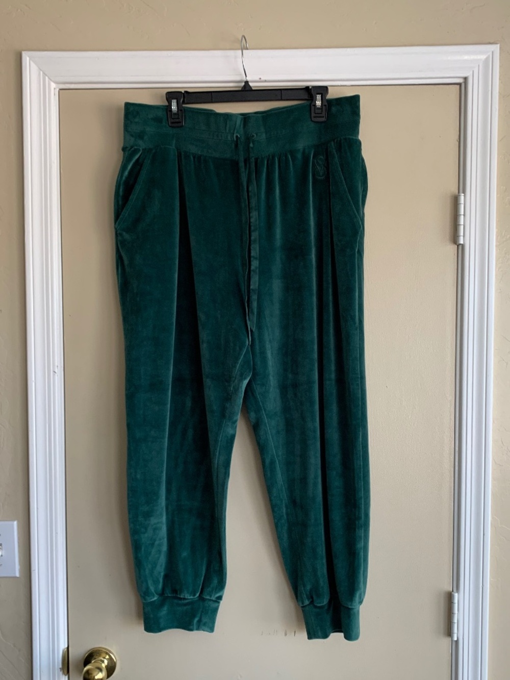 Victoria's Secret Emerald Green Velour Jogger Pants Loungewear Athlesuire XL